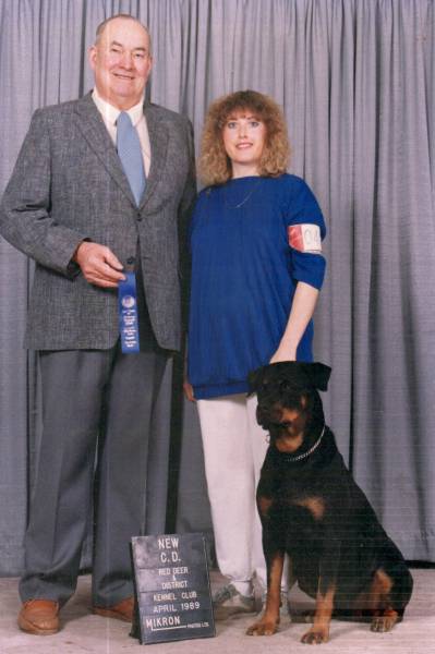 tonia1.jpg tonia1.jpg